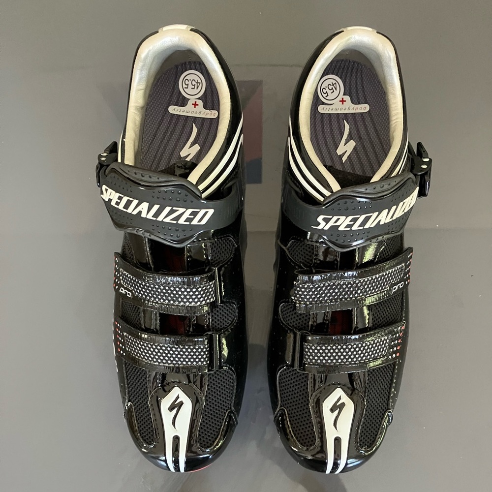 Specialized cycling cleats (new)